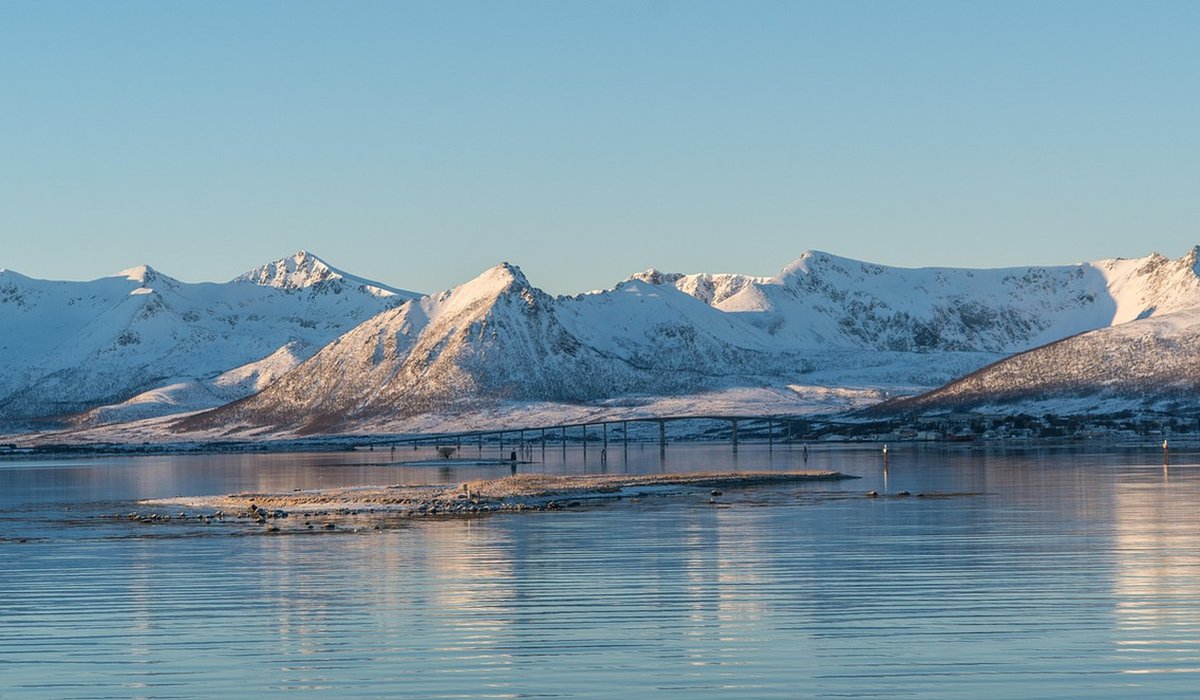 Norwegian fjord hikes for UK visitors